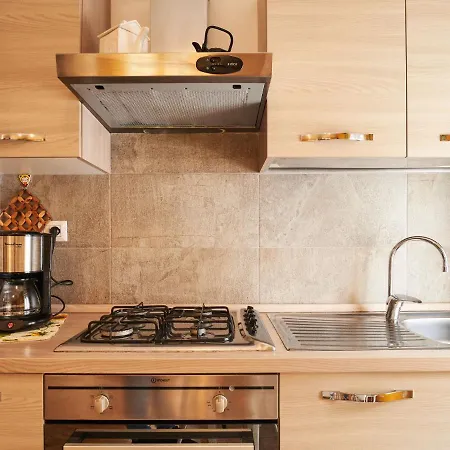Daire Casa Del Pergulin - Lmz325 By Interhome